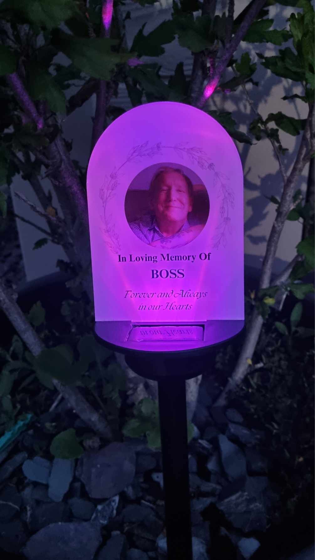 Solar grave memorial plaque
