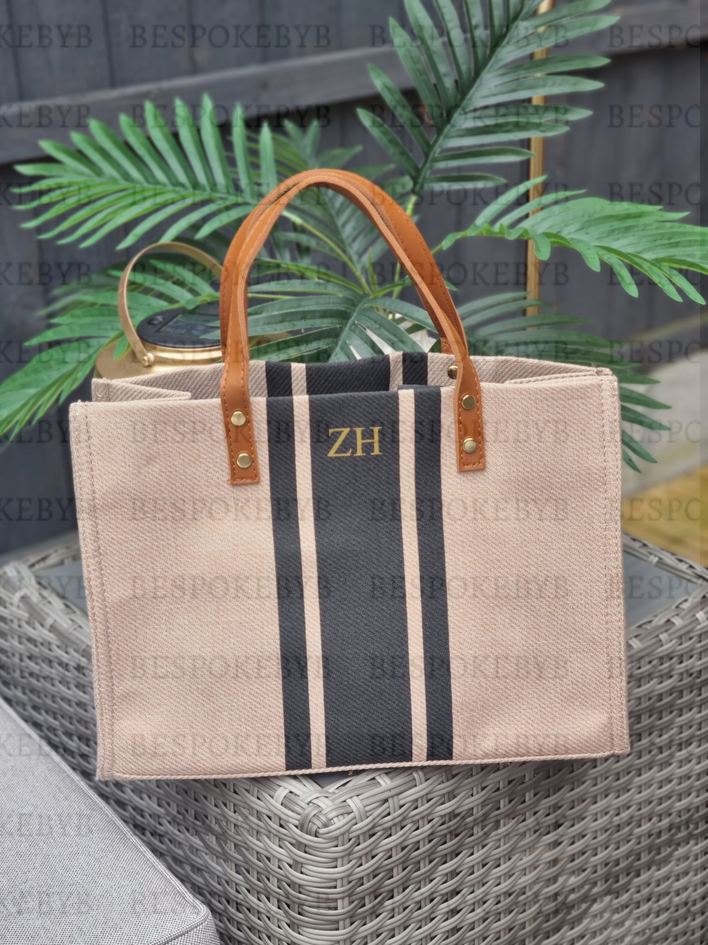 Two tone stripe bag